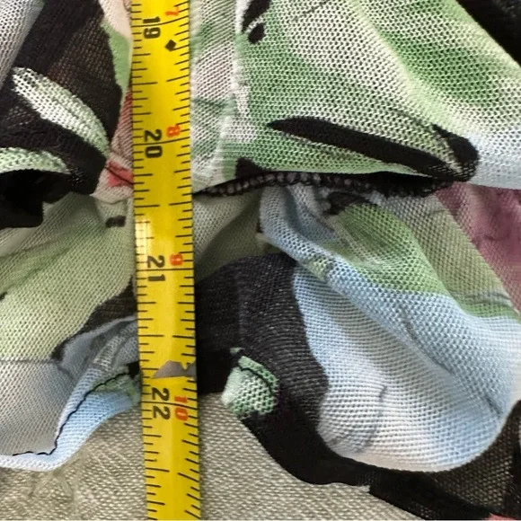 Lulu’s Women’s Floral Ruched Ruffles Mini Dress Size S - Picture 6 of 7